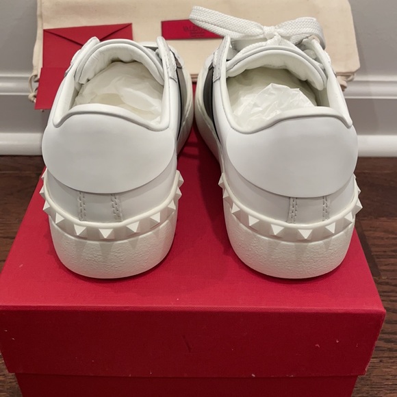 Valentino Rockstud Black and White Sneakers-BNIB - Picture 6 of 10